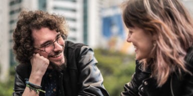 a man and a woman talking, matching the big five